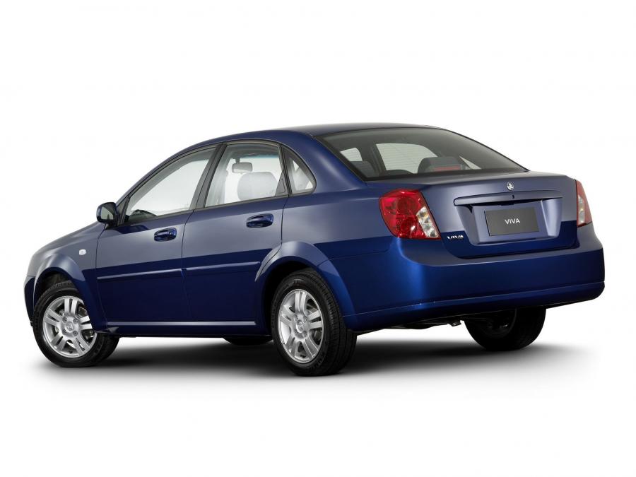  Holden Viva Sedan 2005 года  (фото 3 из 18)